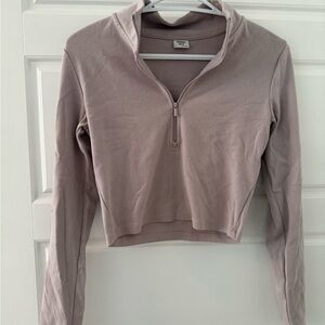 Sunday Best Women's Sleeve Top half zip